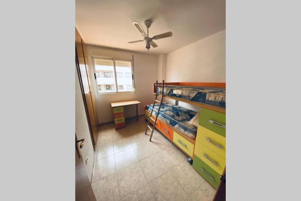 Excepcional apartamento Frontal, 1a línea de playa, MarinaDor Apartamento Oropesa del Mar Exterior foto